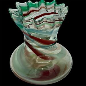 Vtg. Murano Hand‎ Blown Swirl Glass Vase with a Ruffled/Wavy Edge Made In Italy
